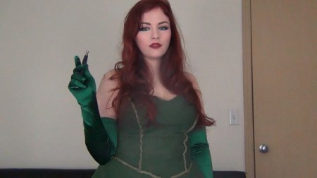 Poison Ivy's love dust Poison Ivy's love dust
