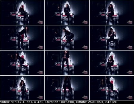 Princess Ellie Idol - ENSLAVED WITH A KISS Princess Ellie Idol - ENSLAVED WITH A KISS