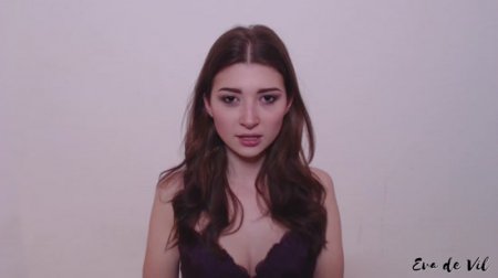 Eva de Vil - Glossy Lip Worship JOI Eva de Vil - Glossy Lip Worship JOI