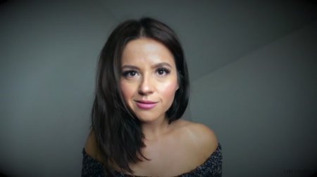 Christy Berrie - Dont Lose Eye Contact Christy Berrie - Dont Lose Eye Contact