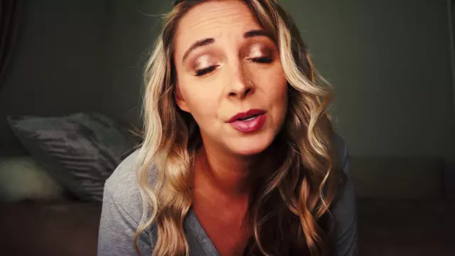 Poster: Goddess Allie - You Suck Loser