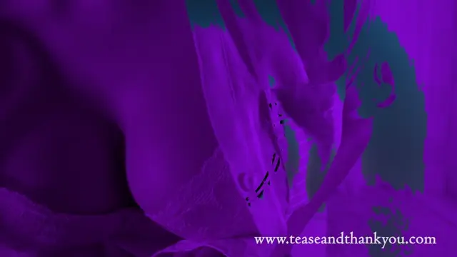 Poster: Mega Tit Addiction Kit