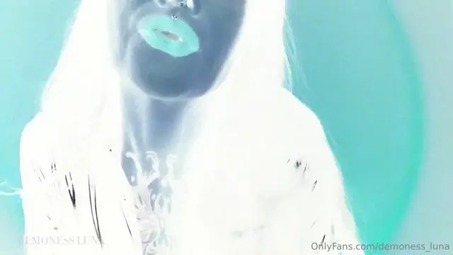 Poster: Goddess. Bow Down Listen My Voice Look Into My Eyes