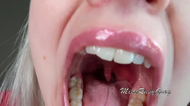 Poster: Giantess Mouth Tease Poster: Giantess Mouth Tease