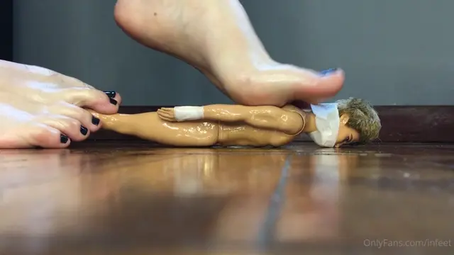 Poster: x7nferno 20200823757379724 six minutes of a little man… probably screaming a lot