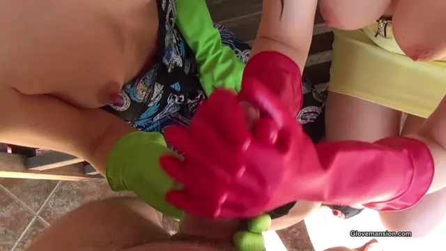 Poster: GloveMansion – Horny housewives’ handjob. Starring Fetish Liza and Tina Kay