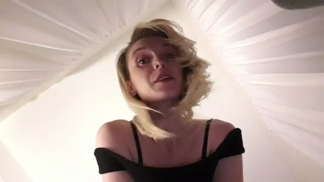 Poster: Lexi Snow – Giantess Seek And Arse Worship