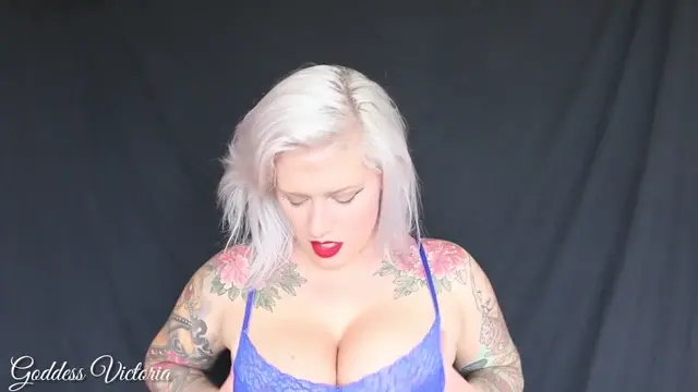 Poster: Goddess Victoria - Your Best Shot