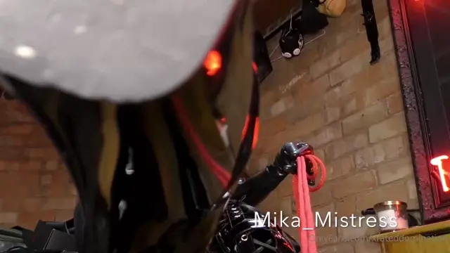 Poster: Mika Katana – On Your Knees And Clean – MISTRESS MIKA Poster: Mika Katana – On Your Knees And Clean – MISTRESS MIKA