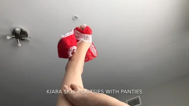 Poster: Kiara Skye – Footsies with Panty Play and Dirty Talk