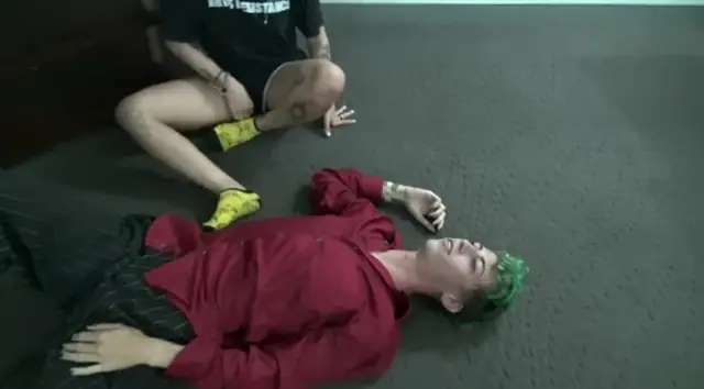 Poster: RealityGirlsScissors - Jenny JuiJitsu