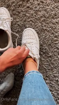 Poster: 148 goddessmona 912022-05-09-0h22huhthcglqqtjeabyj source