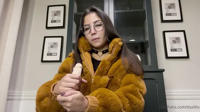 Poster: itsxlilix 3281883a-cc2d-4a81-bec0-4eb05c0099bb