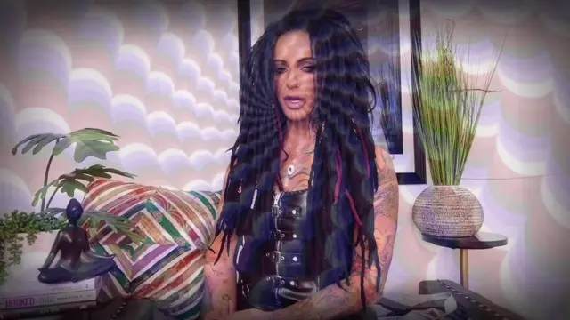 Poster: MistressRavenFD – PANTYHOSE WEARING SISSY SLUT TRANCE