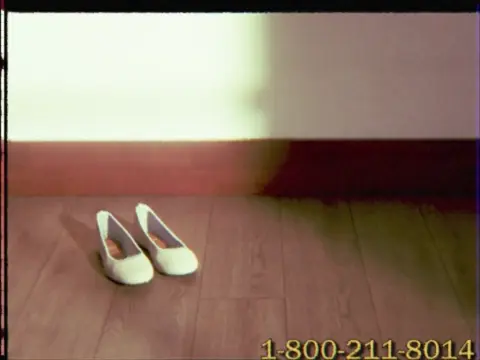 Poster: Minia Studios – The Shoebox 2m Poster: Minia Studios – The Shoebox 2m