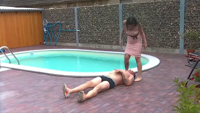 Poster: Erniedrigung am Pool - Humiliation at the Pool Poster: Erniedrigung am Pool - Humiliation at the Pool