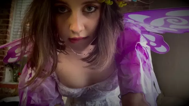 Poster: Princess Violette - Entranced