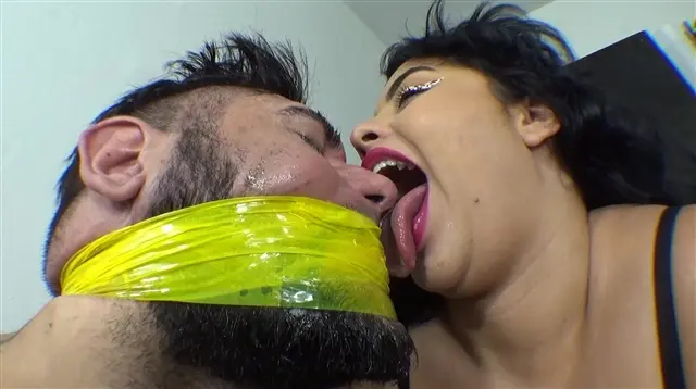 Poster: Bad Breath Goddess - Bad Breath With Spit Soup By Thay Flores And Daniel Santiago