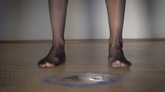Poster: Foot Tongue Mouth and Vore – Alice The Shrunken Demonstration With Sound SFX Poster: Foot Tongue Mouth and Vore – Alice The Shrunken Demonstration With Sound SFX