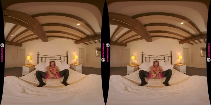 Poster: WankitnowVR.com - Ashley Rider - Red Light, Green Light, Pink Light