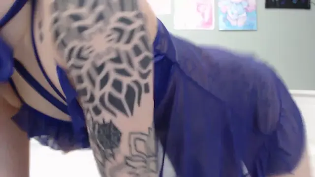 Poster: Miss Mao – Bad Dragon Dildo Fuck and Bj