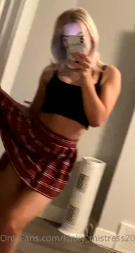 Poster: Kinky Mistress 2021 – -15-04-2022-2425532447-